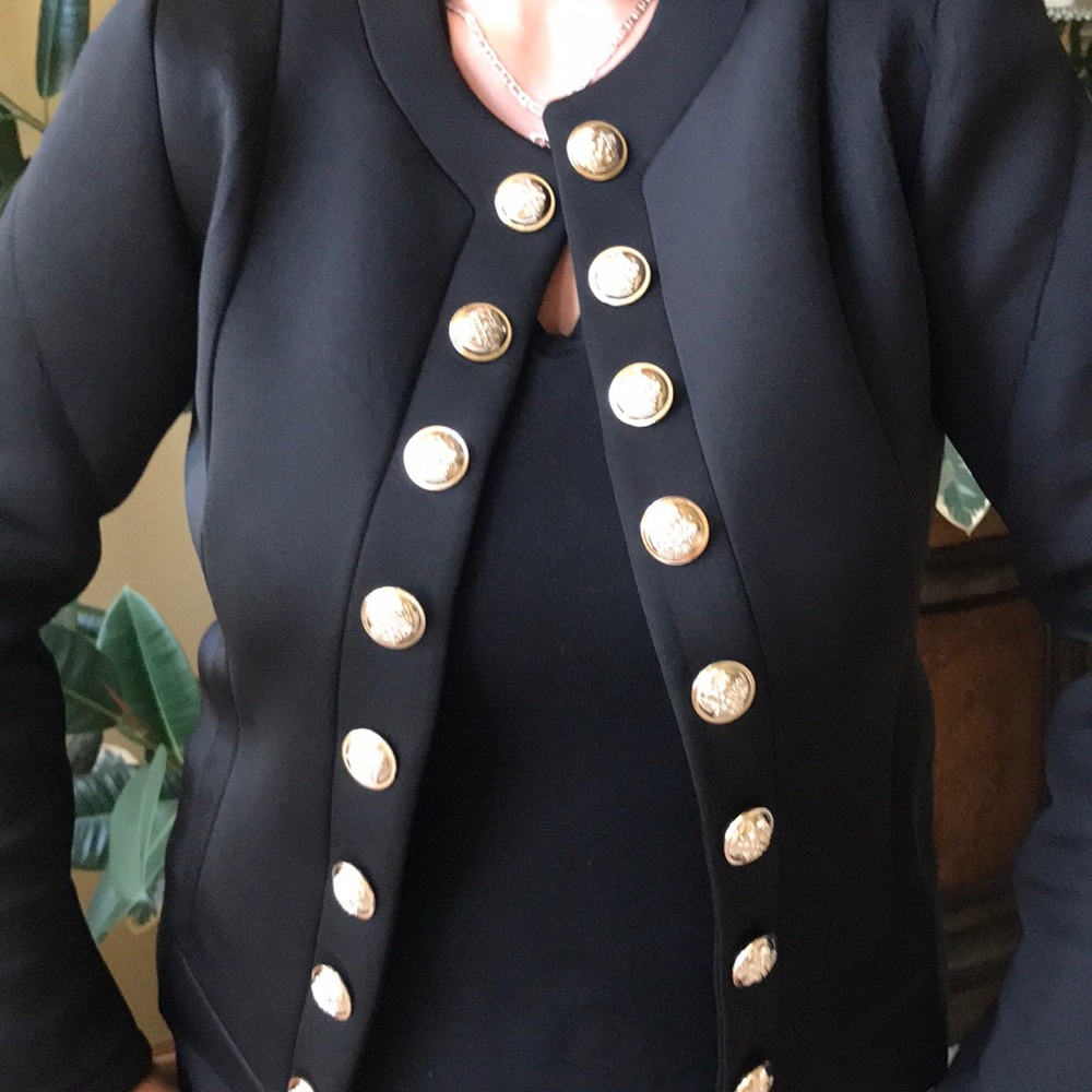 🌺🌺🌺Gorgeous jacket 🌺🌺🌺 - Picture 4 of 9